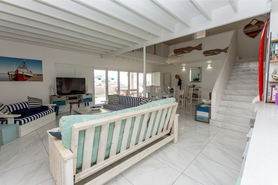3 Bedroom Property for Sale in Dwarskersbos Western Cape